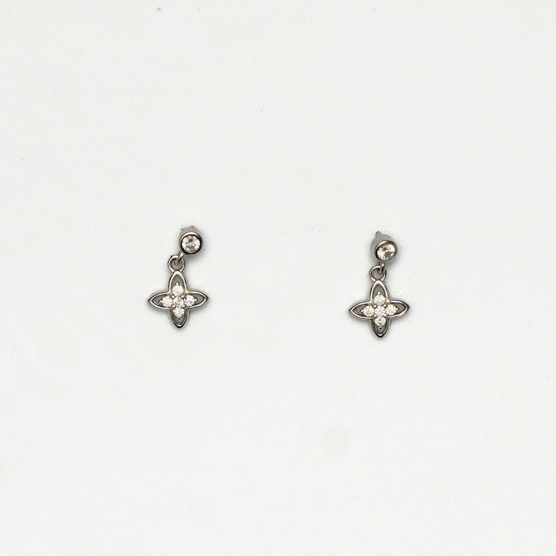 925 Silver Floral Station Necklace 