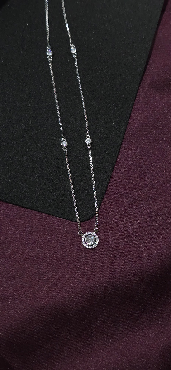 Round Shape Pendant Chain and Stud