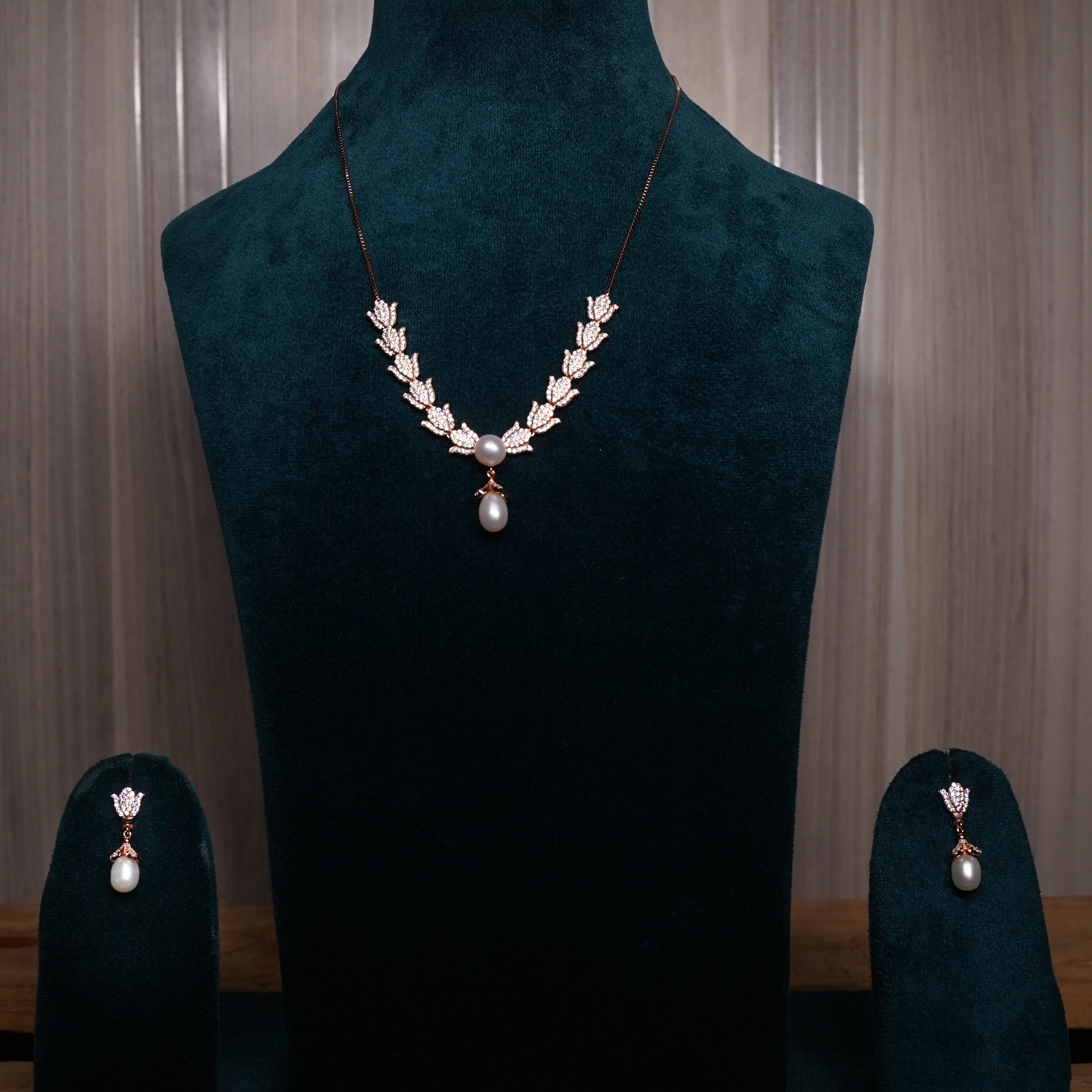 Pearl and small Lotus shape Rose Gold Plated Necklace