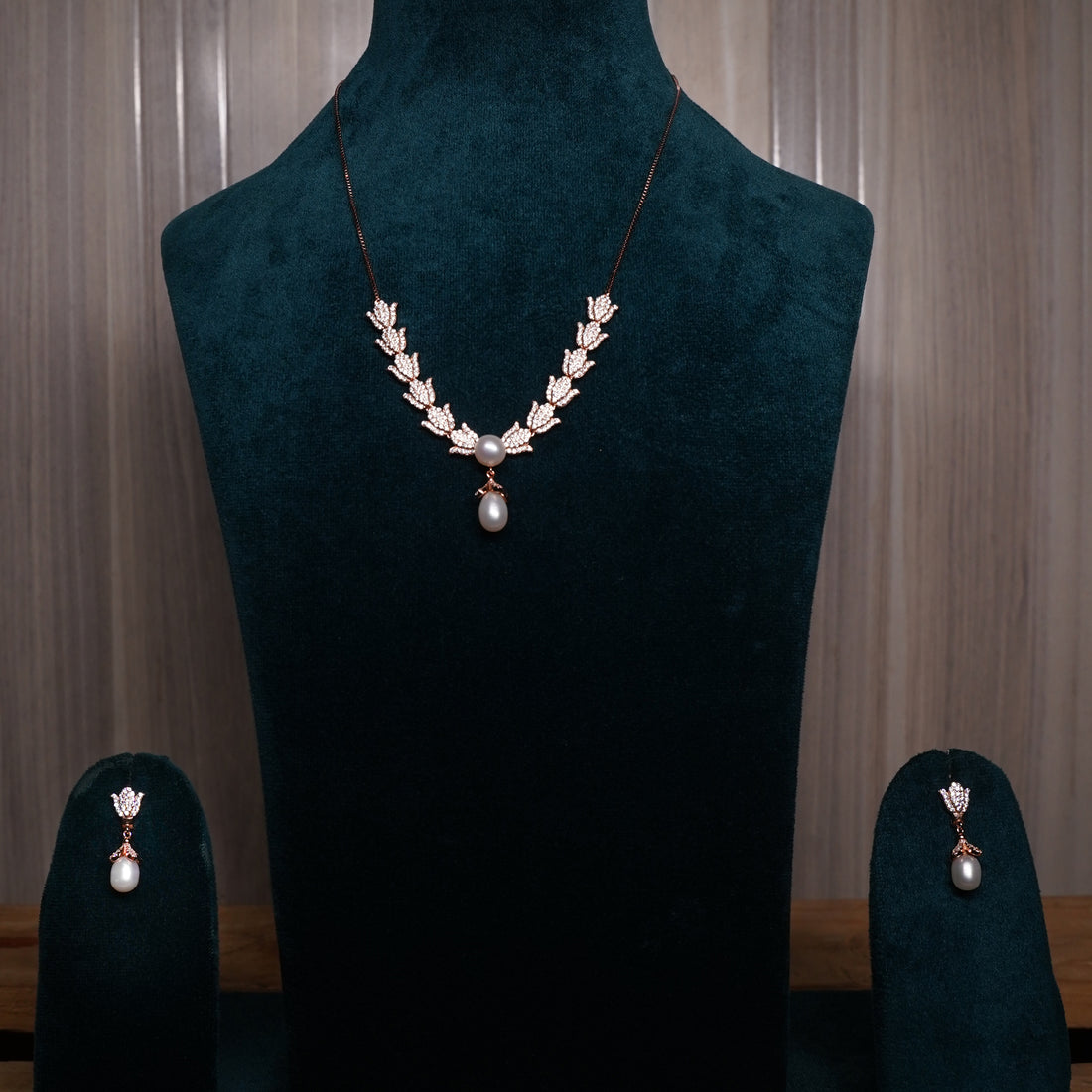Pearl and small Lotus shape Rose Gold Plated Necklace