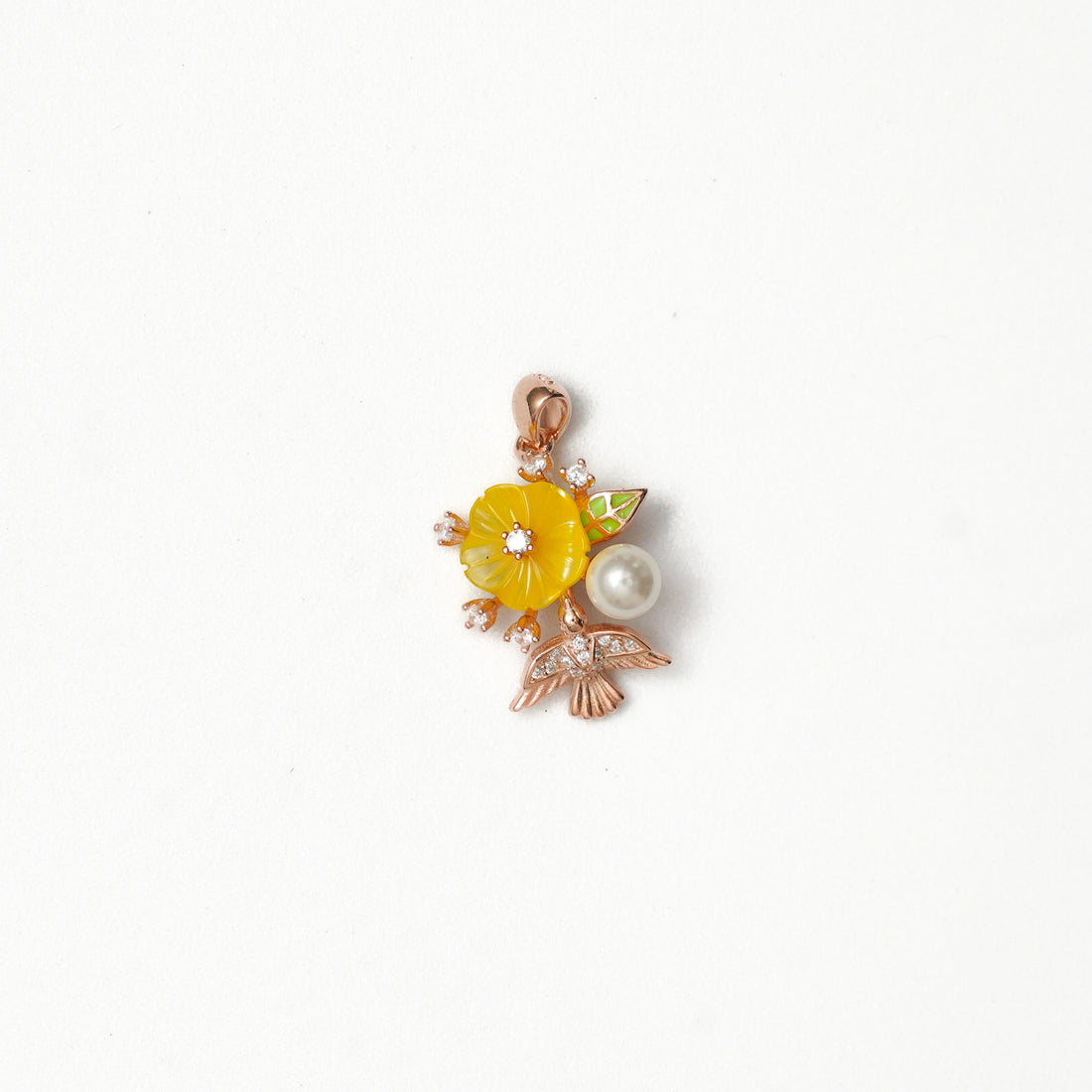 Yellow MOP Flower Pendant Set with rose Gold Platting