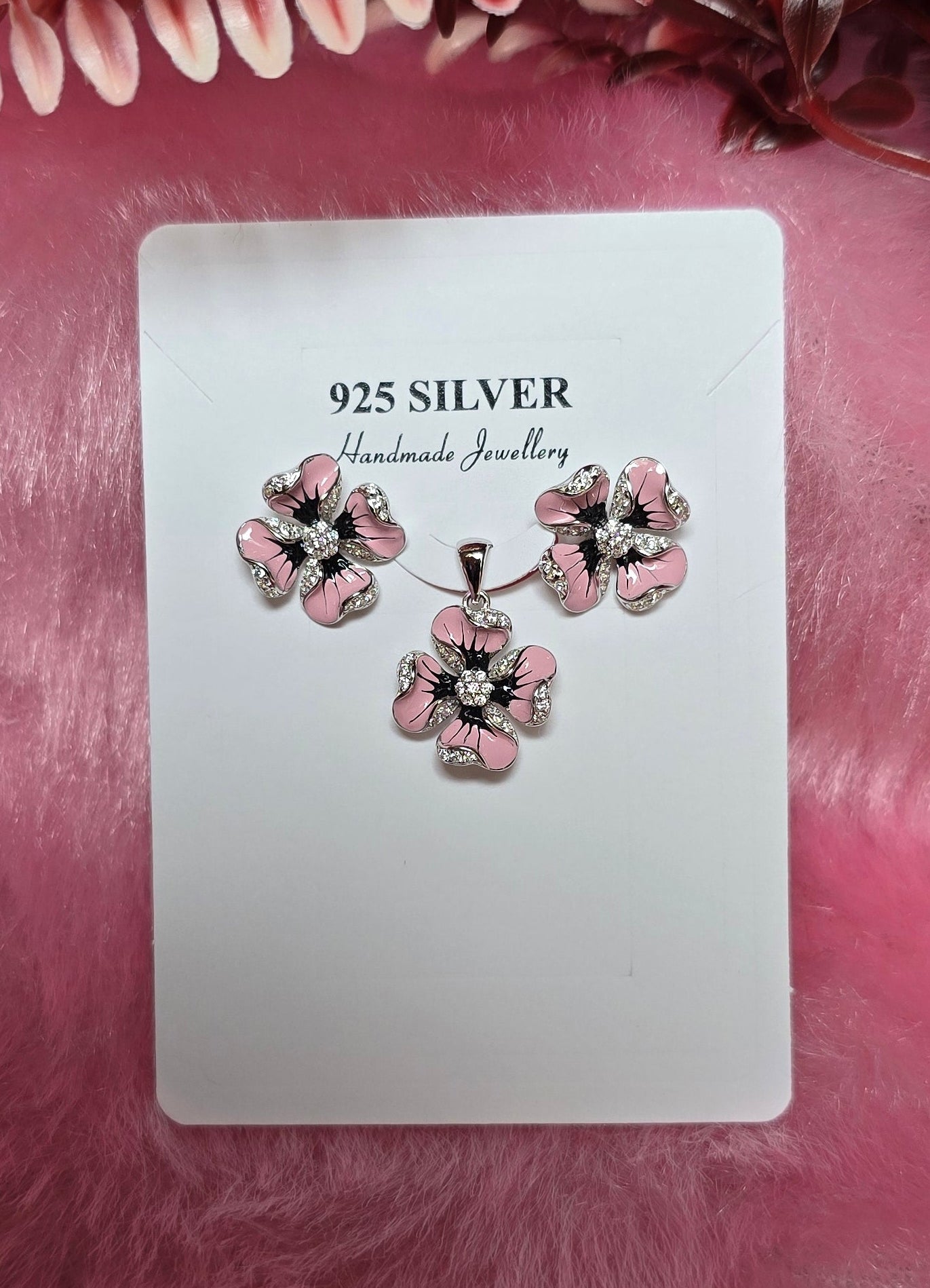 92.5 Silver Pink crystal Floral Pendent Set