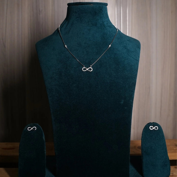 925 Silver Eternal Love Infinity Necklace