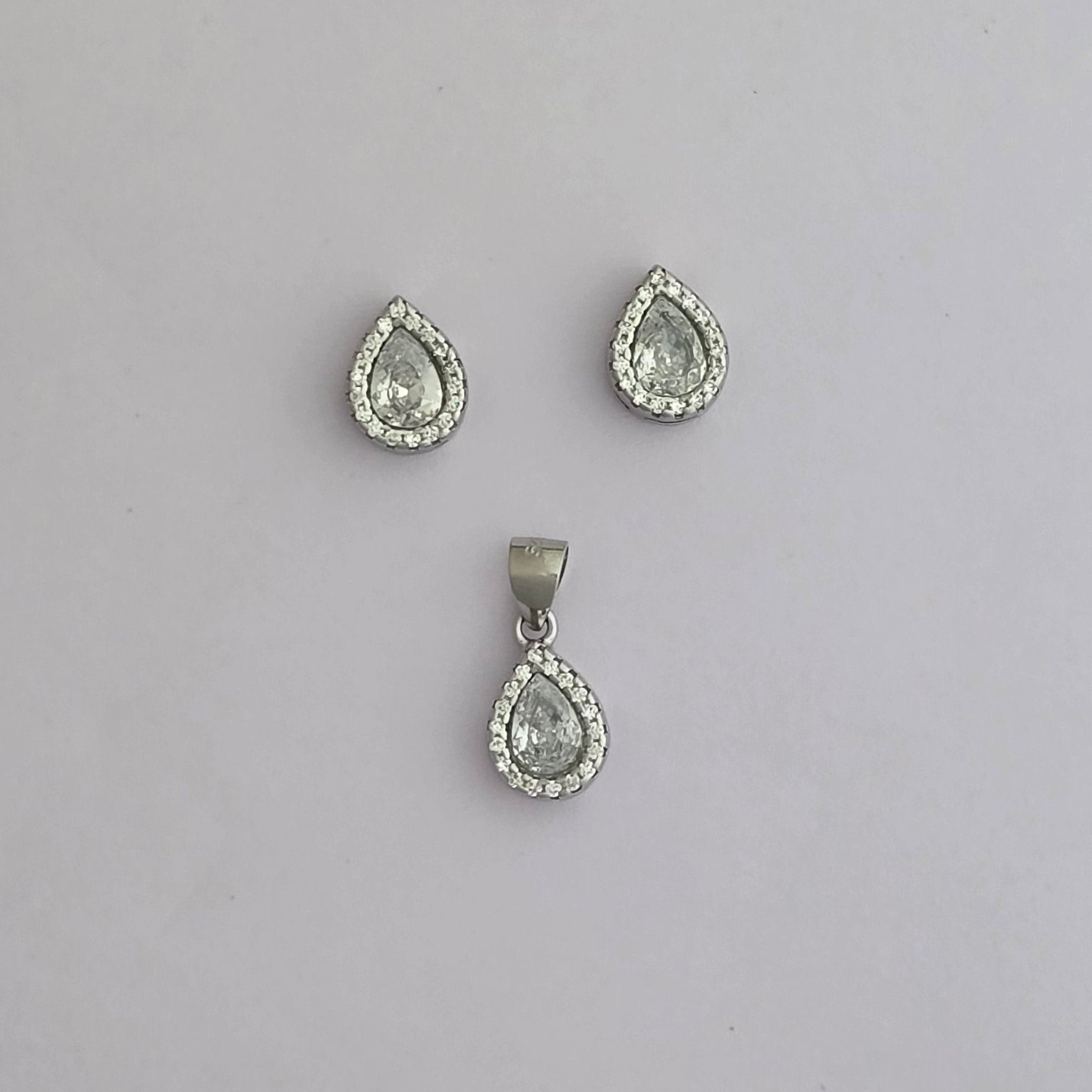 92.5 Silver Pear Halo Elegance Pendent Set