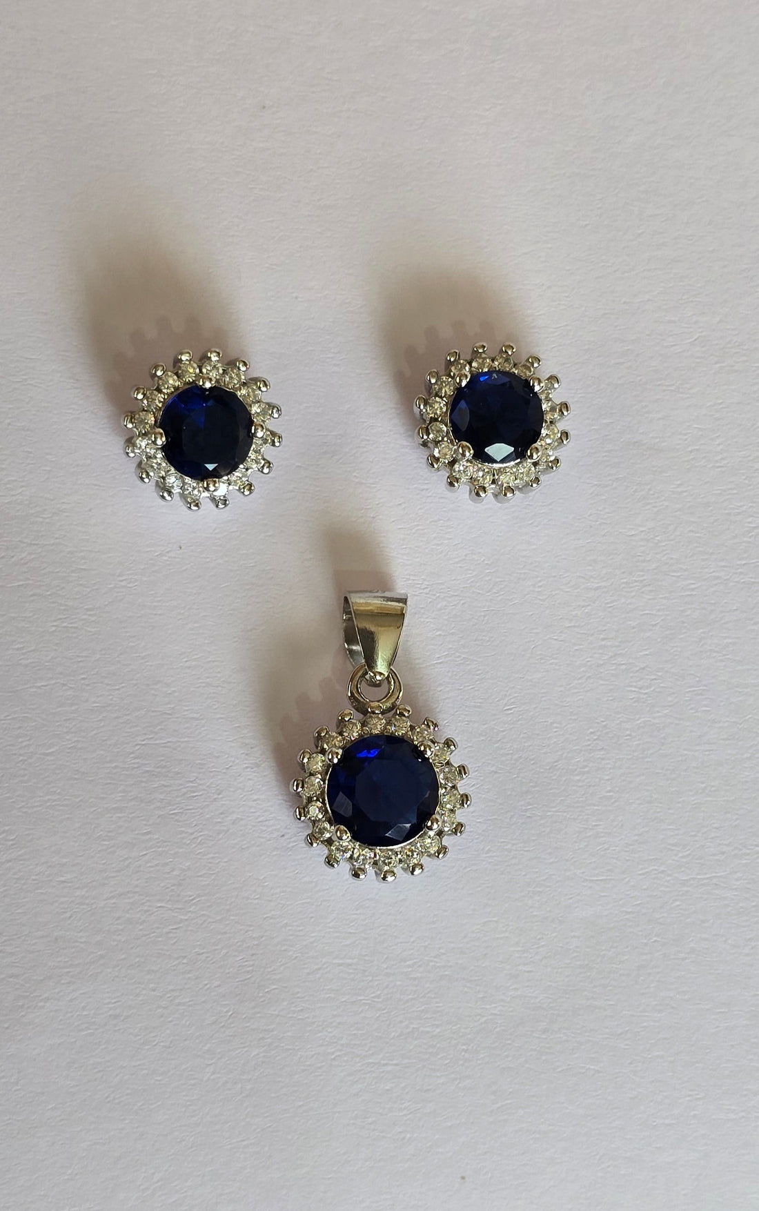92.5 Silver Blue Regal Sapphire Cluster Pendant