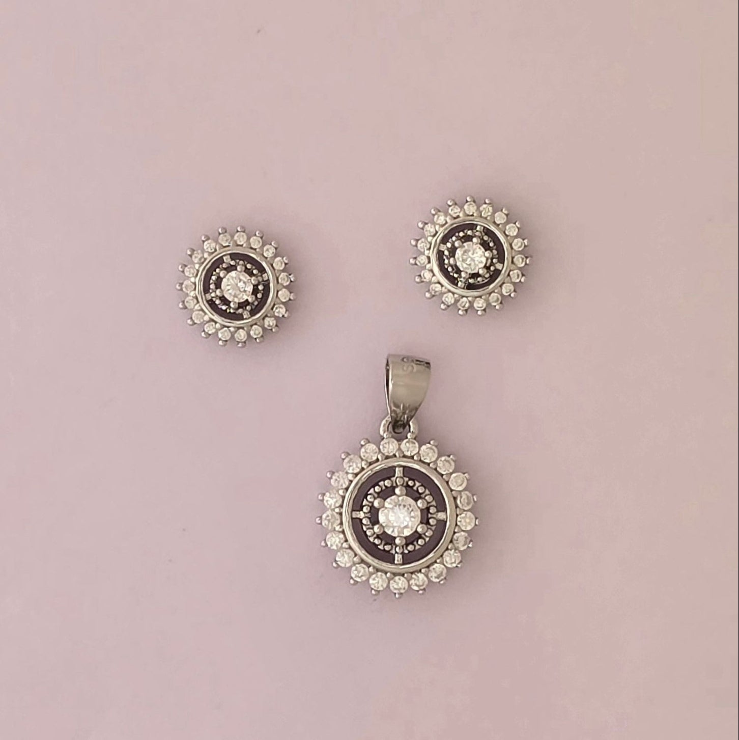 92.5 Sliver Radiant Bloom Sunburst Pendent Set