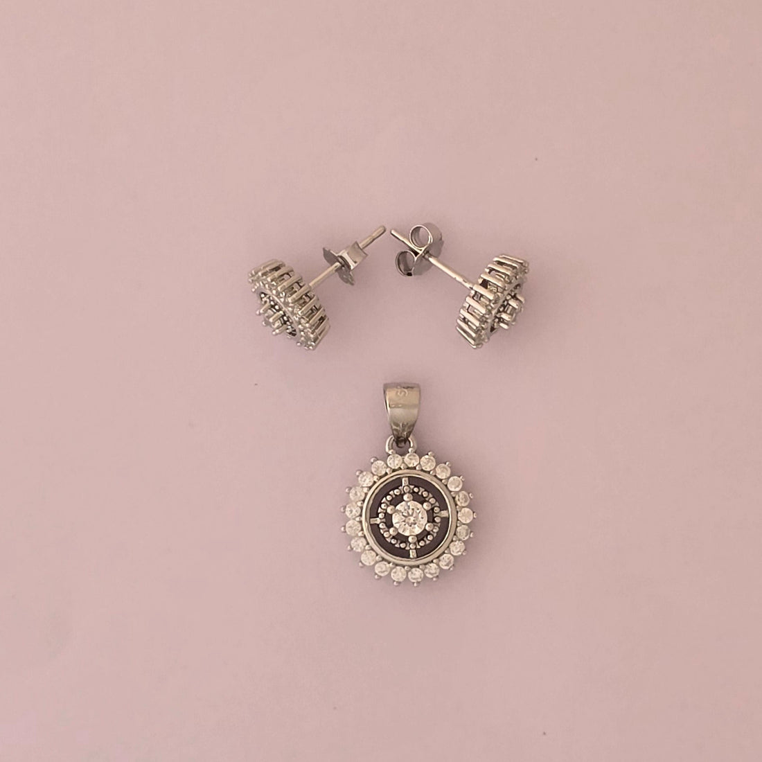 92.5 Sliver Radiant Bloom Sunburst Pendent Set