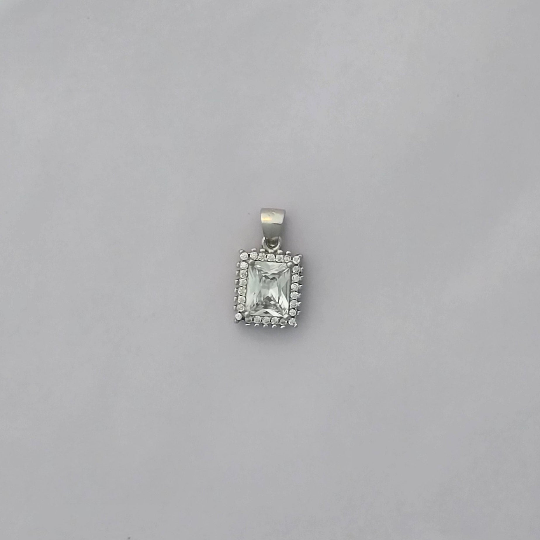 92.5 Regal Radiance Rectangle Pendent Set