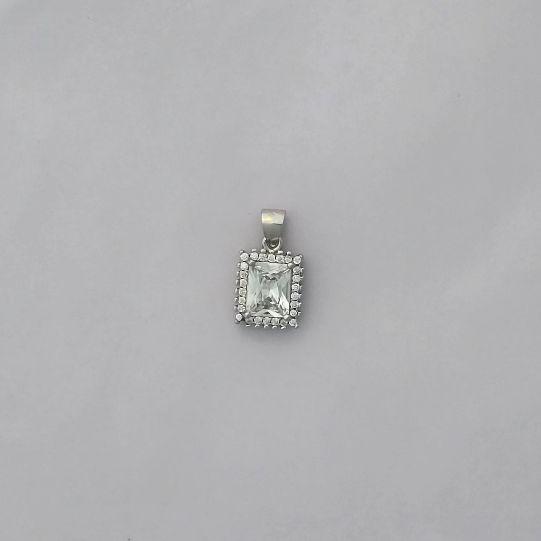 92.5 Regal Radiance Rectangle Pendent Set