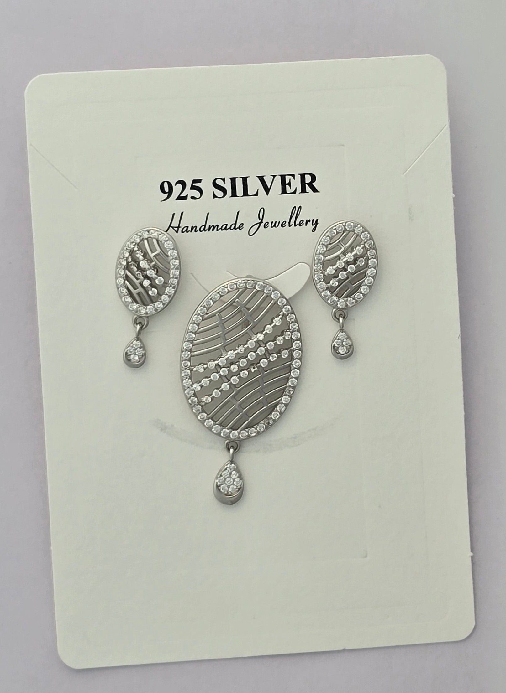 92.5 Silver Oval Sparkle Drop Pendent Set
