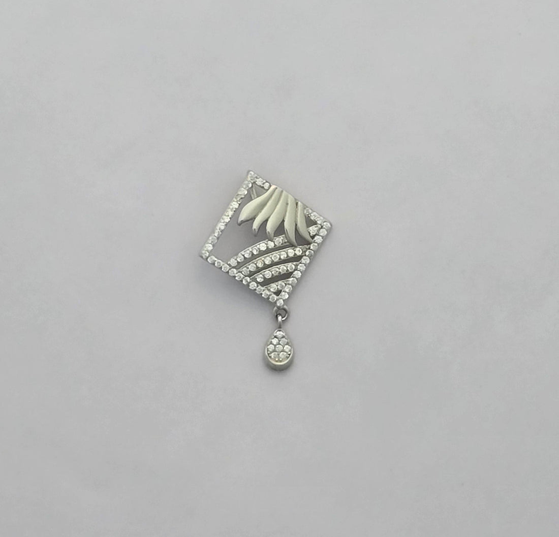 92.5 Silver Kite Shape Sparkle Drop Pendent Set