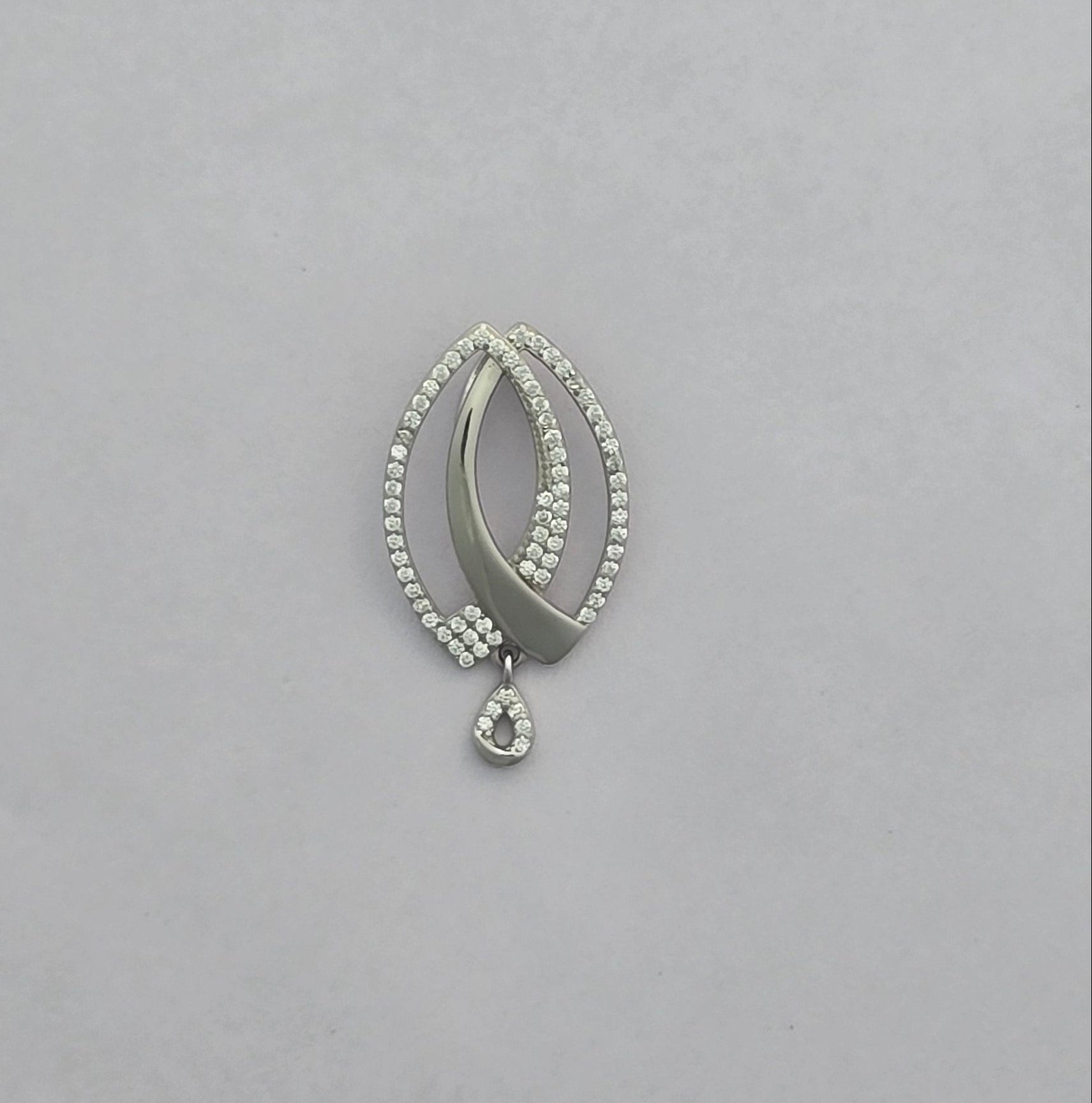 92.5 Silver Abstract Leaf Swirl Pendent Set