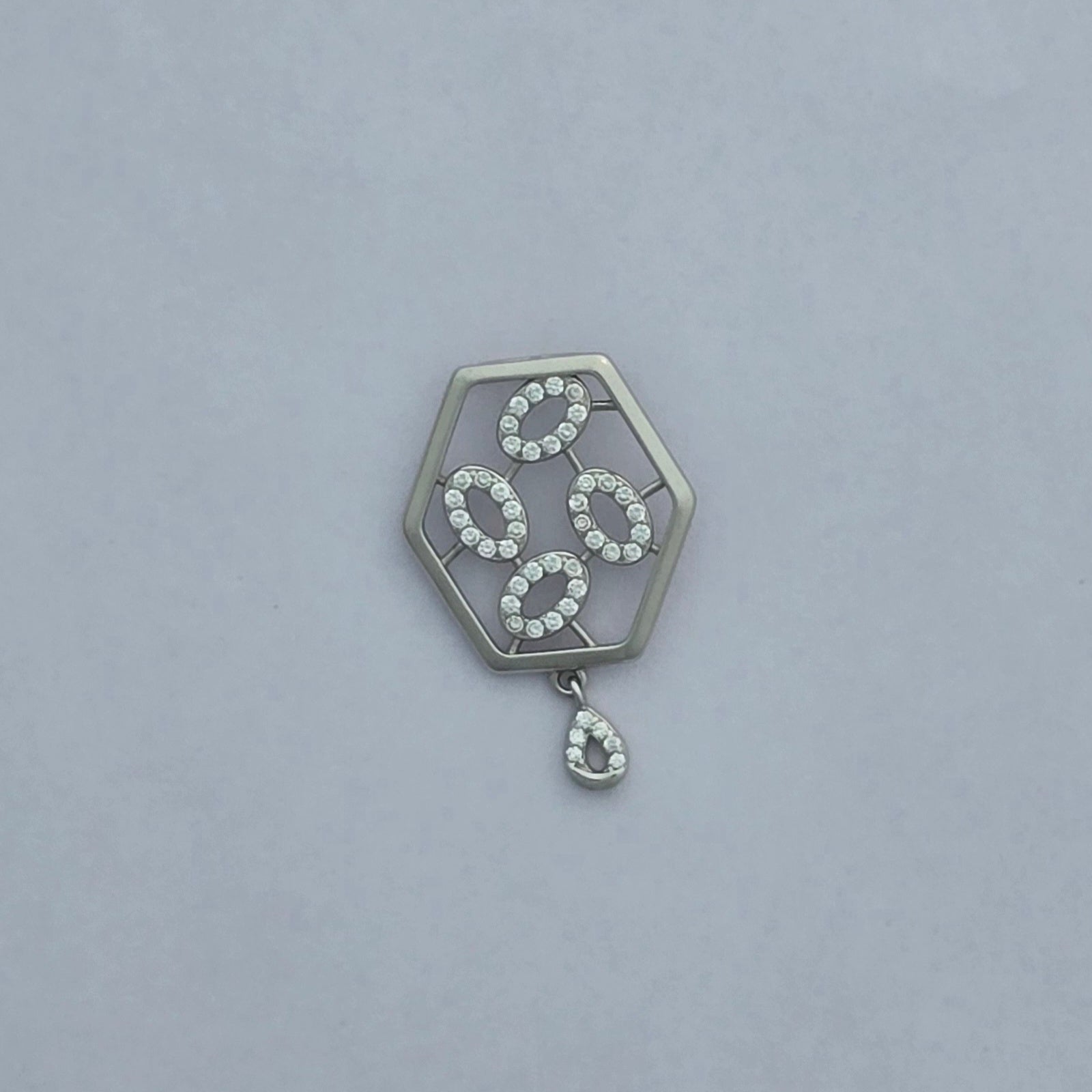 92.5 Silver Hexagon Elegance shape Pendent Set