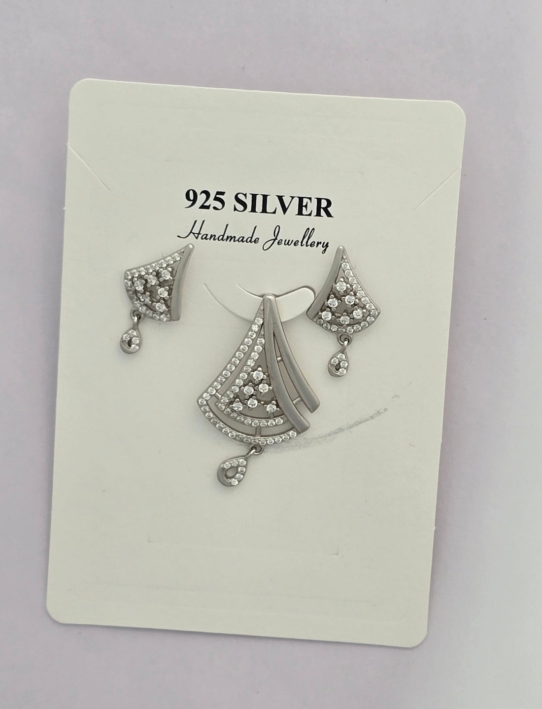 92.5 Silver Fan-shaped Sparkle Drop  Pendent set