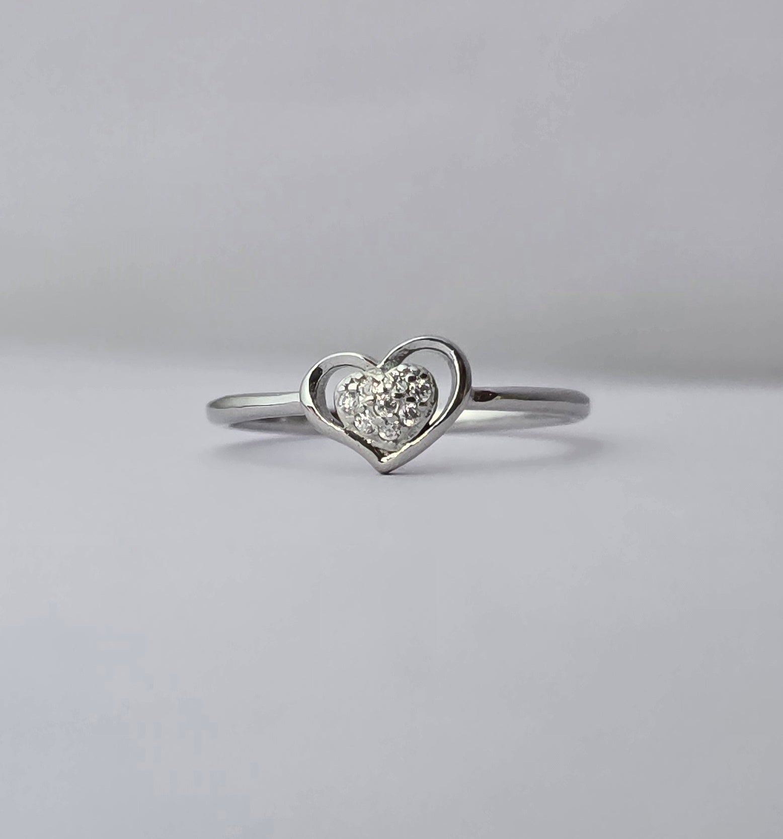 92.5 Silver Eternal Spark Heart Ring