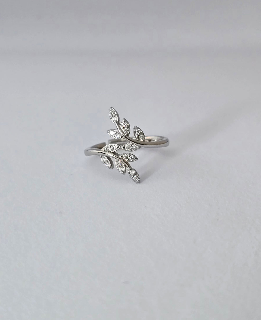 Whisper of Nature – 925 Sterling Silver Leaf Ring