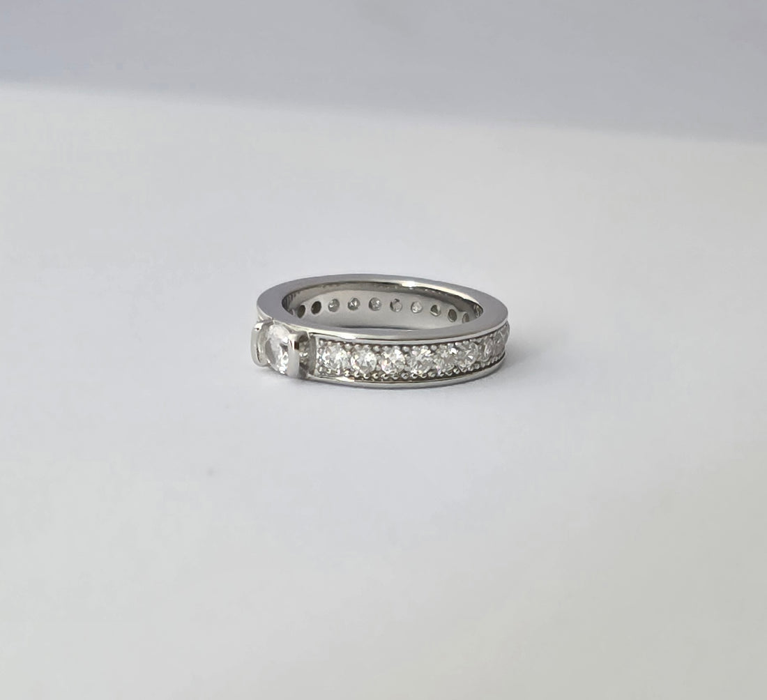 92.5 Silver Pave Diamond Band Ring with Center up round cz Dimond
