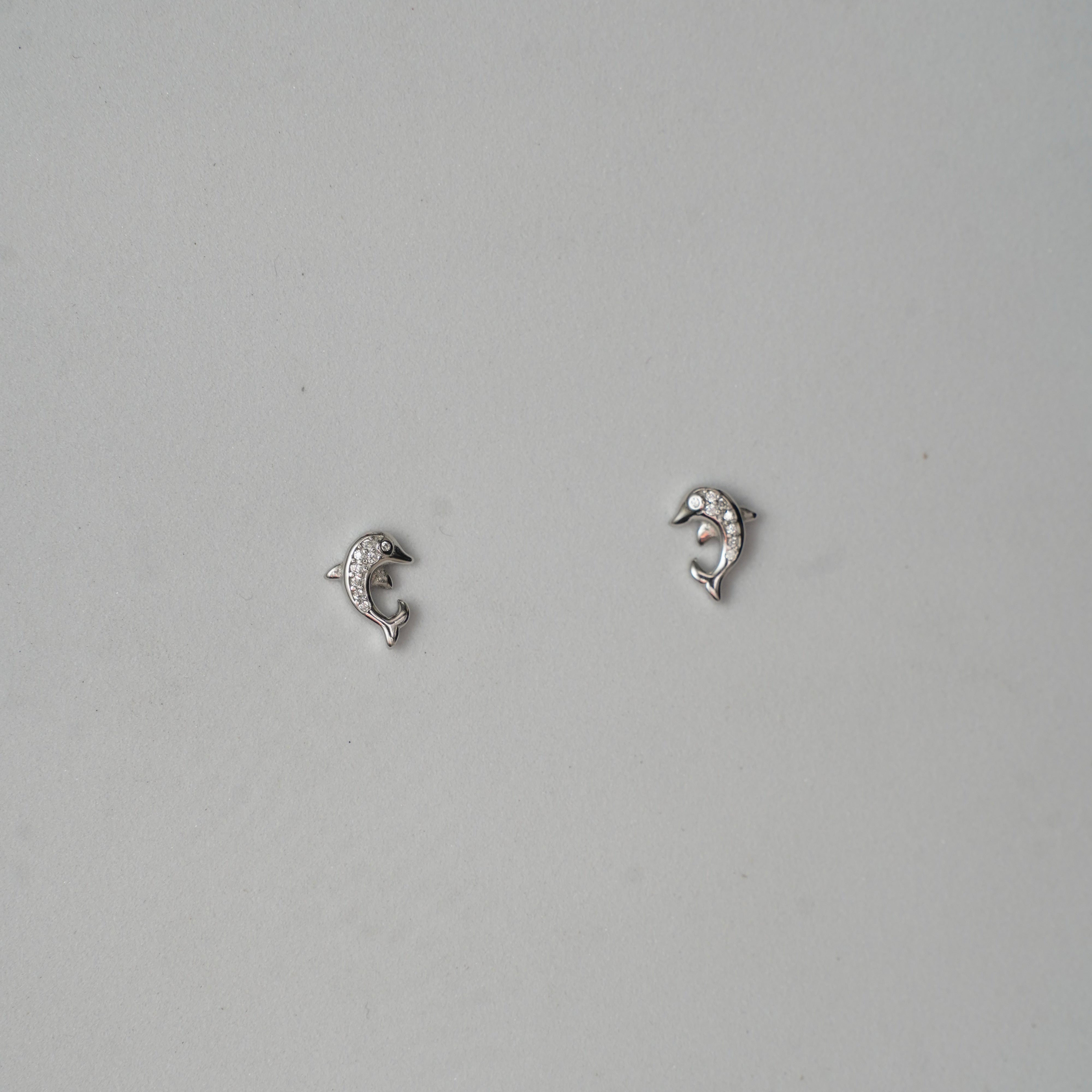 925 Silver Leaping Dolphin Pendant Set