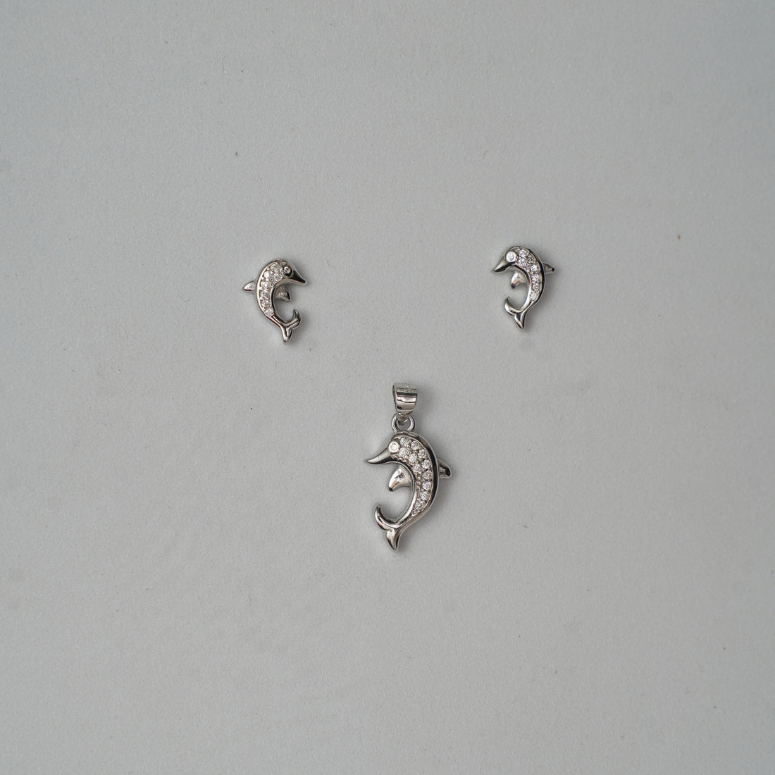 925 Silver Leaping Dolphin Pendant Set