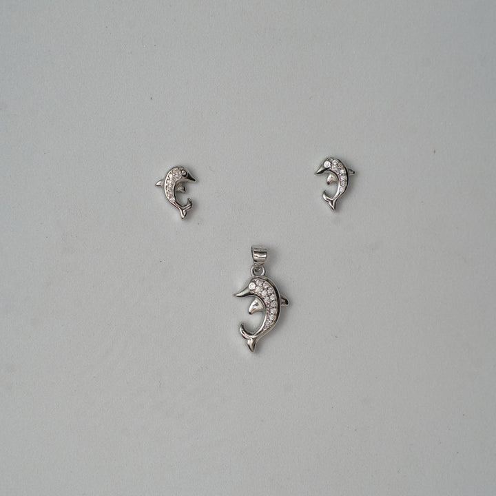 925 Silver Leaping Dolphin Pendant Set