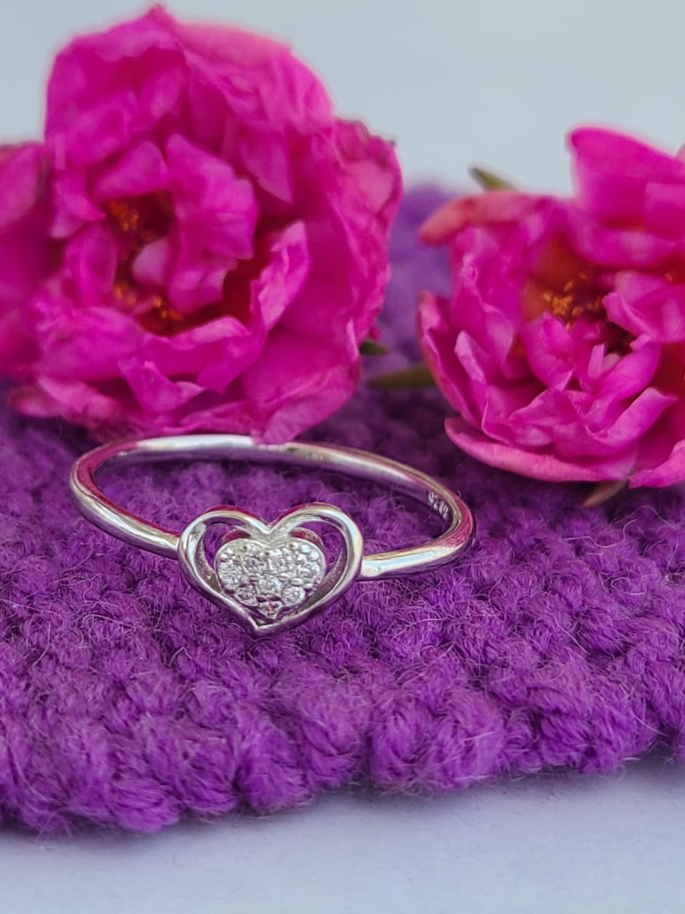 92.5 Silver Eternal Spark Heart Ring