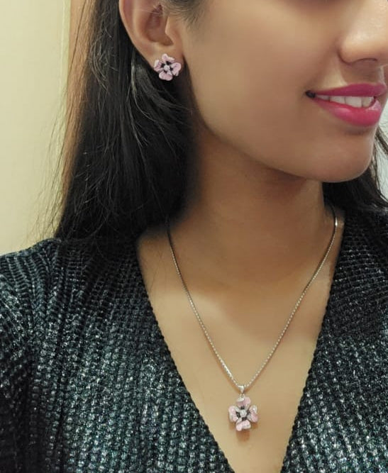 92.5 Silver Pink crystal Floral Pendent Set