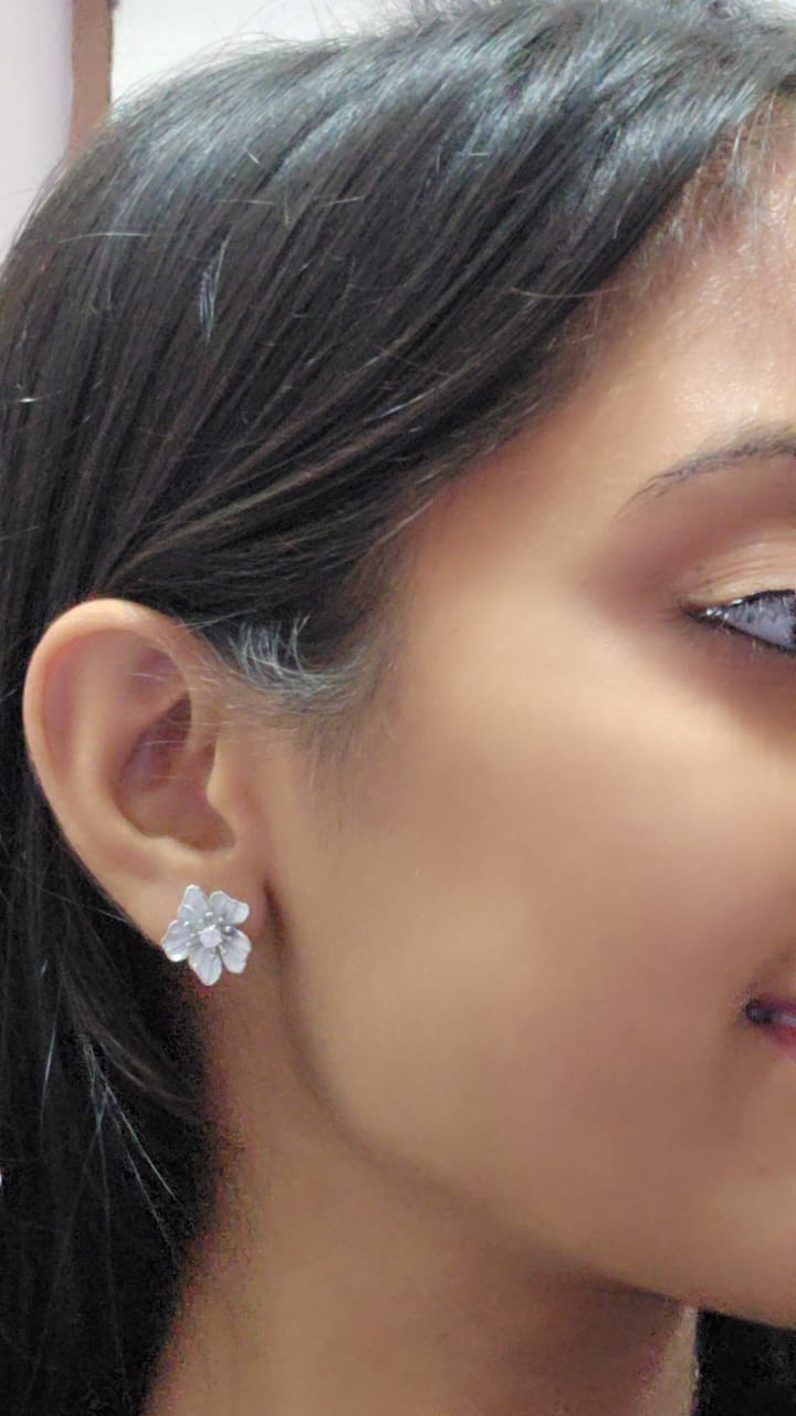 92.5 Silver Blooming Floral Pendent Set