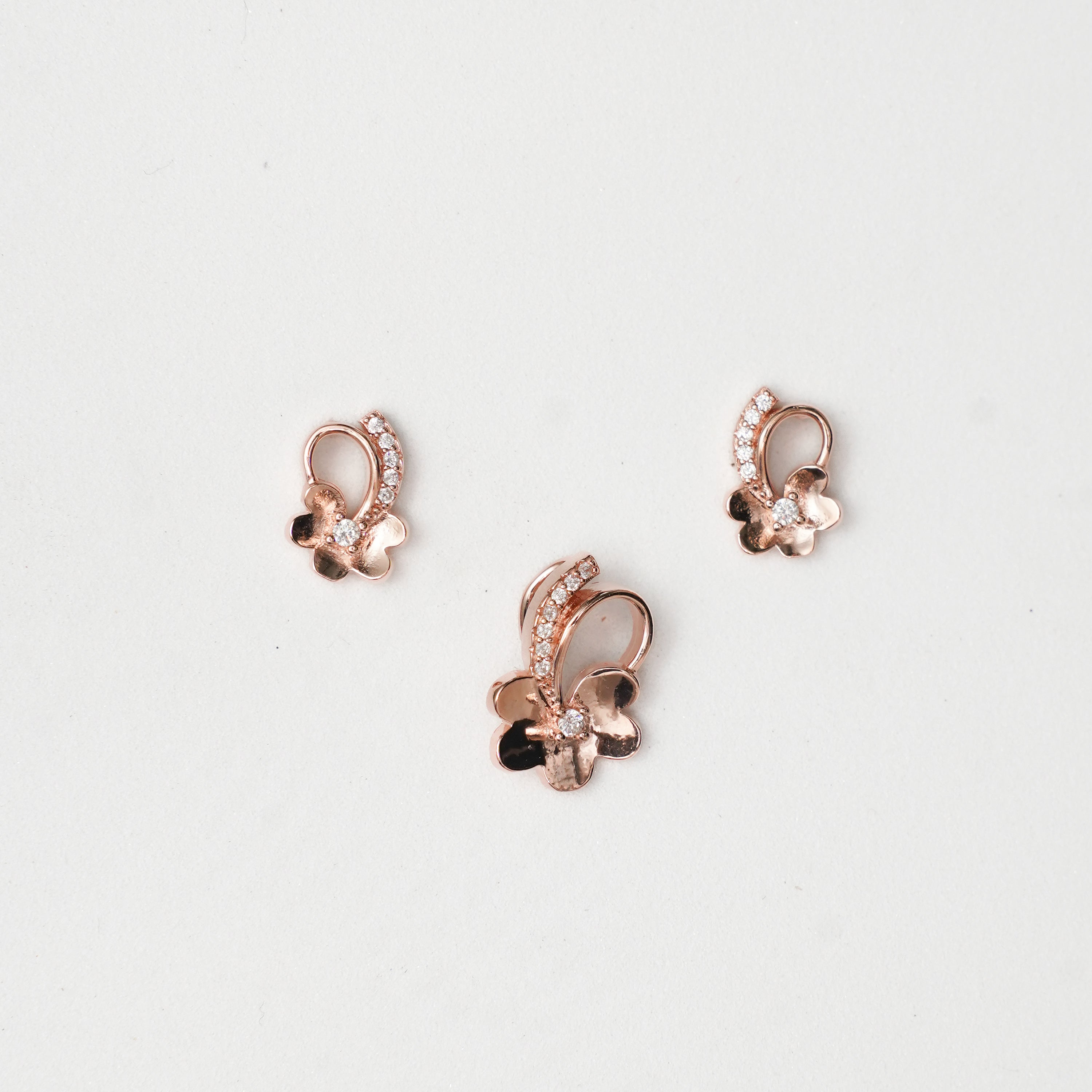 92.5 Silver Rose Bloom Elegance Pendent Set