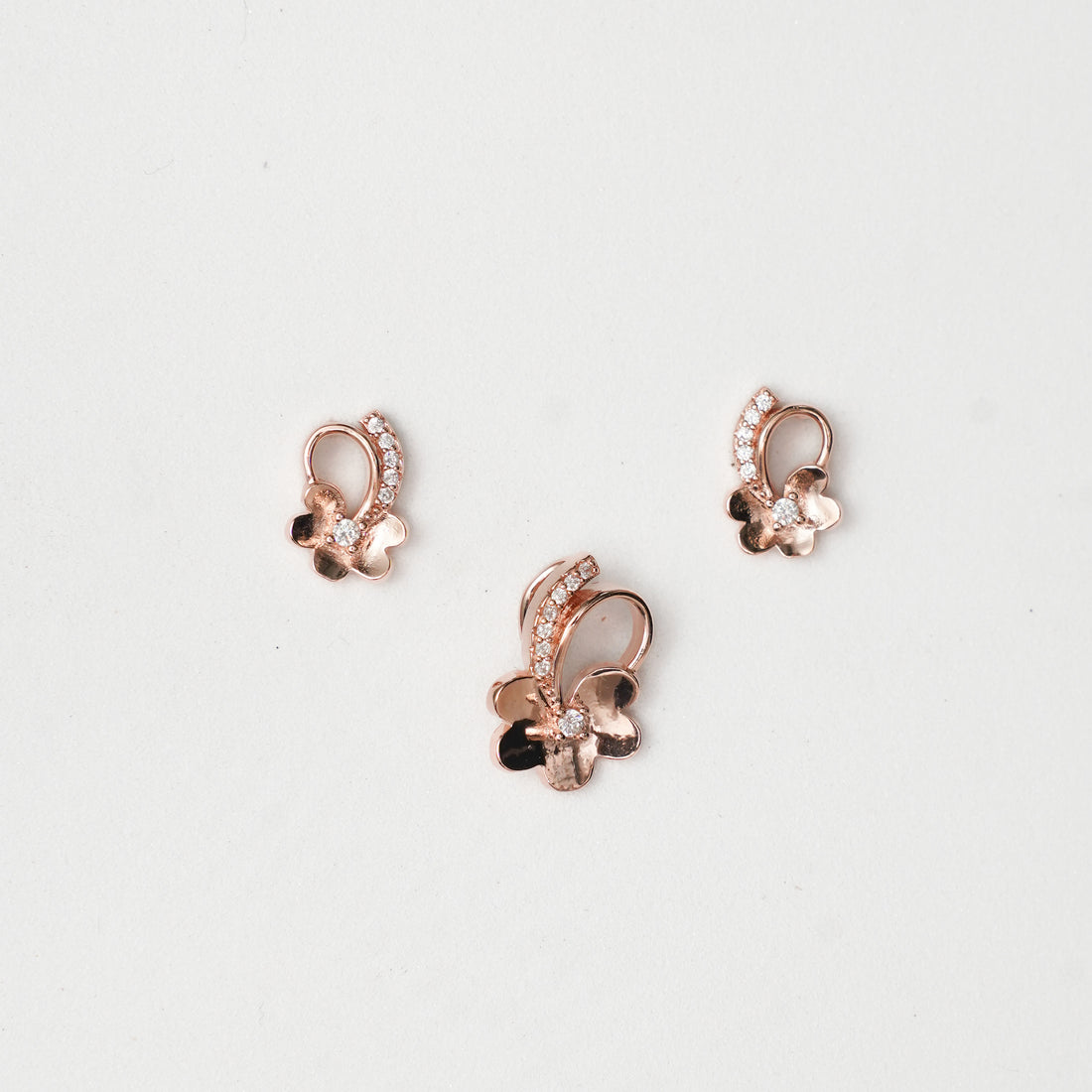 92.5 Silver Rose Bloom Elegance Pendent Set