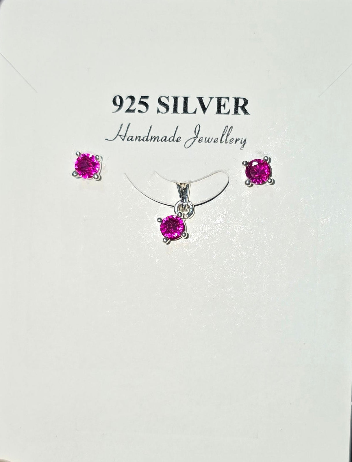 Pink Round Diamond Pendent Set