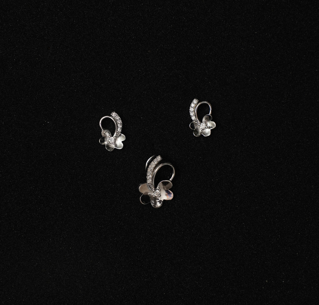 92.5 Silver Rose Bloom Pendent Set